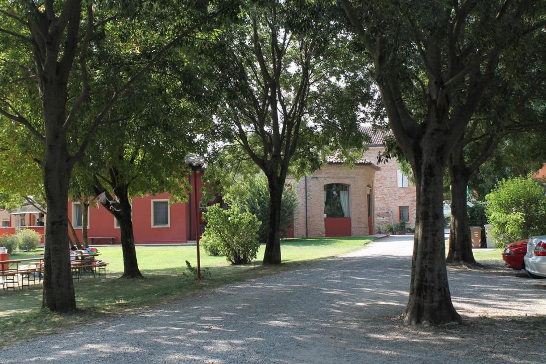 Agriturismo Battibue Fiorenzuola dʼArda Exterior foto